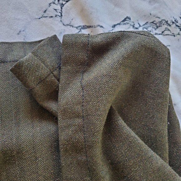 Dollhouse stretch flare pants - Picture 8 of 8